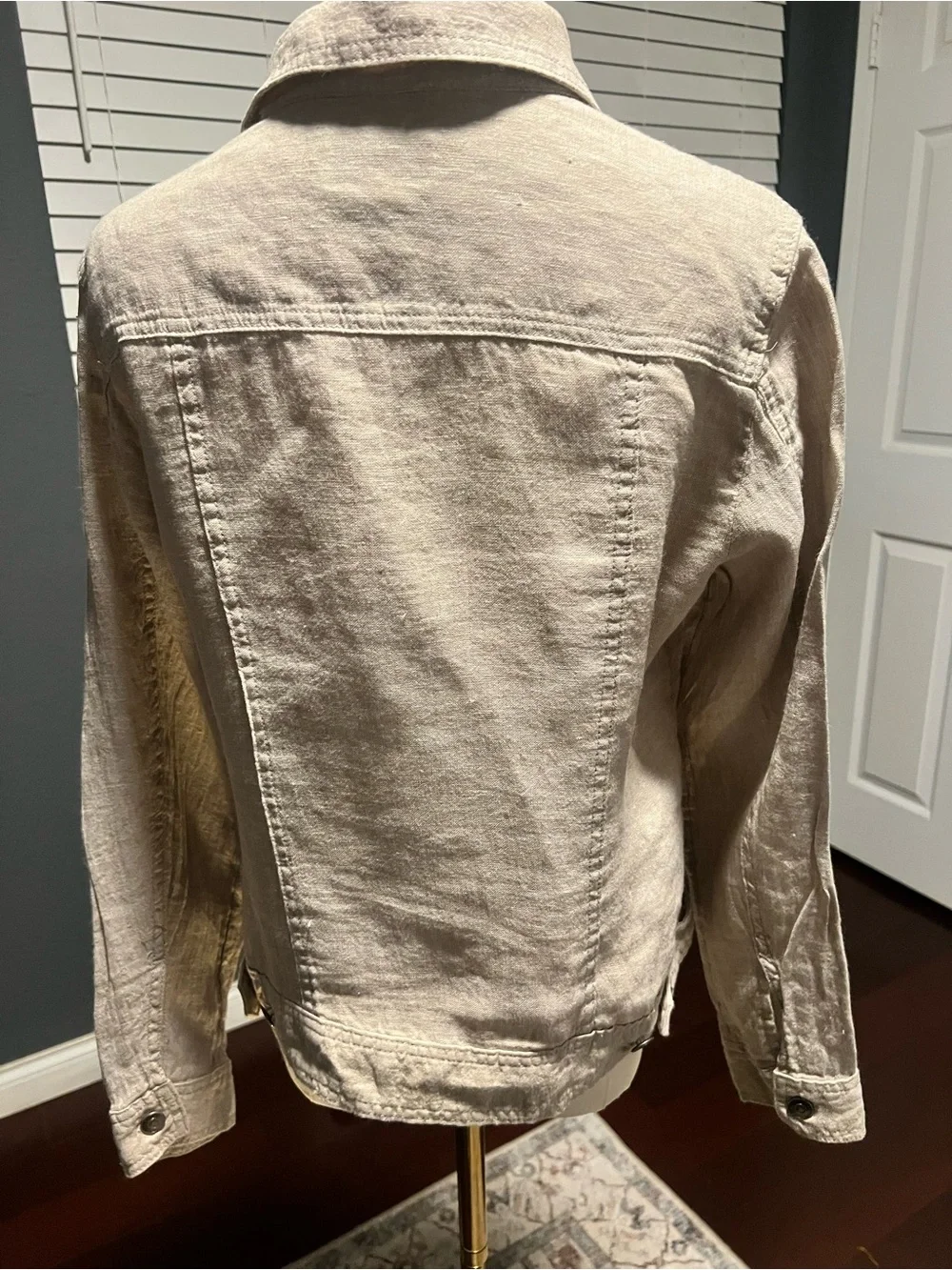 Jones New York linen lightweight